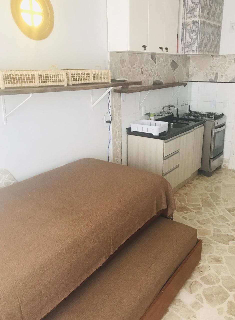 Casa Grecia Pousada Бомбиньяс Экстерьер фото